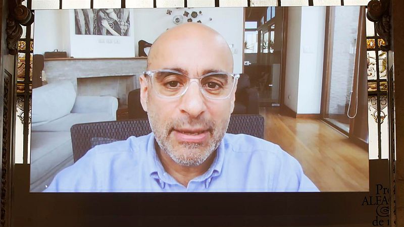 No es un día cualquiera - Gustavo Rodríguez premio Alfaguara 2023 trae 'Cien cuyes' - Escuchar ahora