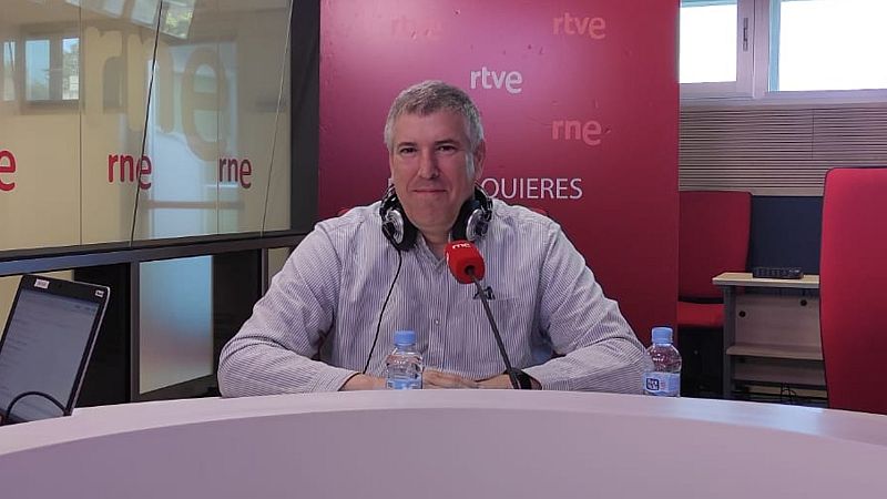 Las Mañanas de RNE con Íñigo Alfonso - El periodista Guillermo Altares presenta su libro 'Los silencios de la libertad' - Escuchar ahora