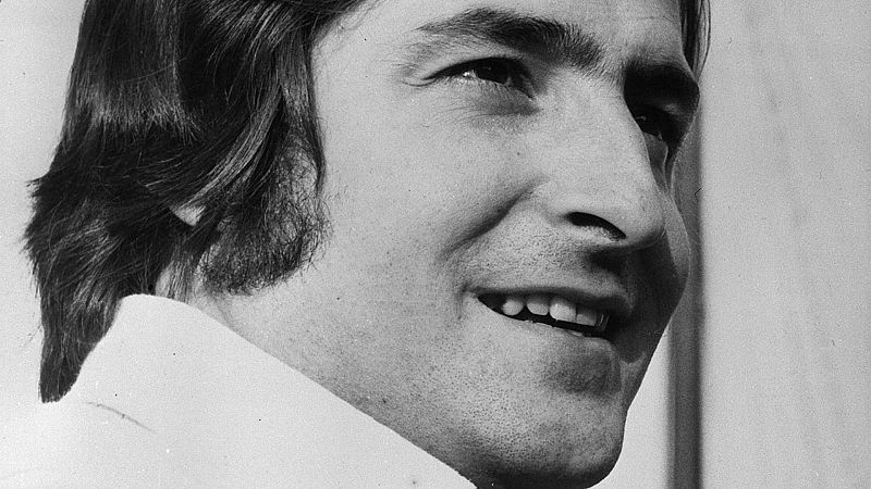 No es un día cualquiera - Música para gañanes y gañanas con Zapata y Nino Bravo - Escuchar ahora