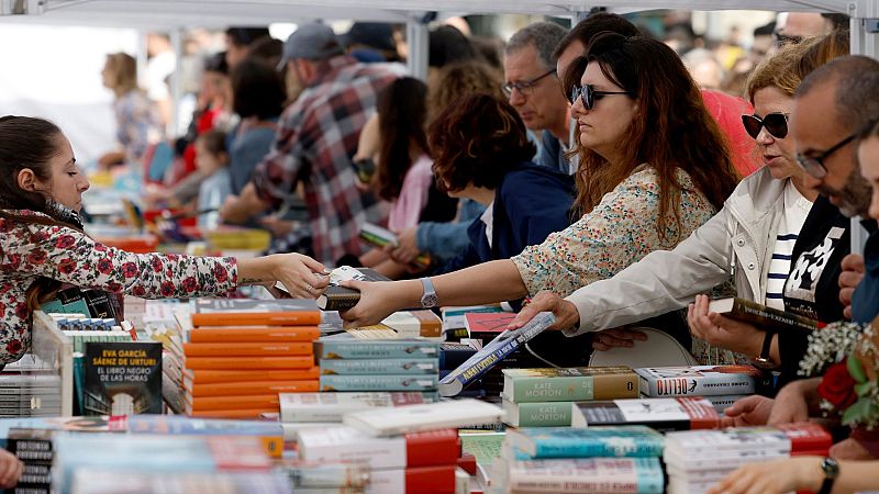 El ojo crítico - Cadenas, Sant Jordi, 25 años de Pepitas y Susan Sarandon - Escuchar ahora