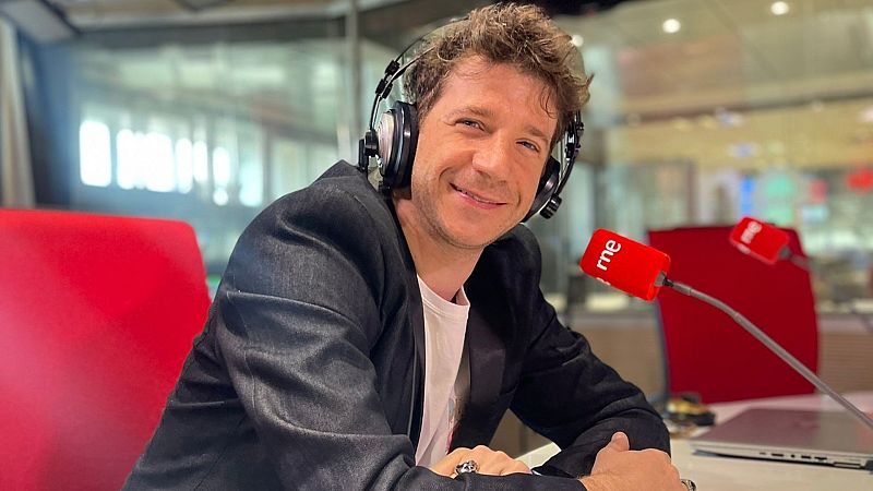 No es un día cualquiera - Andrés Salado, director de orquesta, al frente de la nueva zarzuela 'Trato de favor' - Escuchar ahora