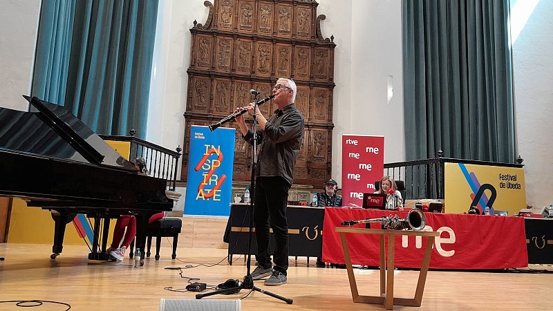 No es un día cualquiera - Andreas Prittwitz, flautista y saxofonista - Escuchar ahora