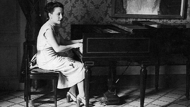 El ojo crítico - Martín Llade con la pianista Alicia de Larrocha - Escuchar ahora