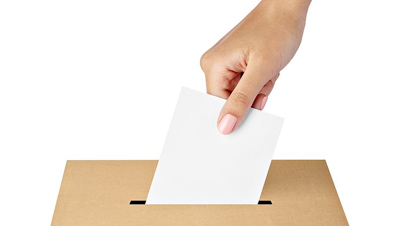 Las mañanas de RNE - Andrés Medina: "La gente deseaba un cambio, pero no lo esperaba" - Escuchar ahora