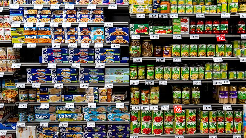 Las Mañanas de RNE - Las familias invierten gran parte de sus sueldos en alimentación