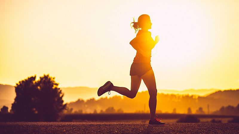 El gallo que no cesa - Cómo entrenar con calor sin poner en riesgo nuestra salud - Escuchar ahora