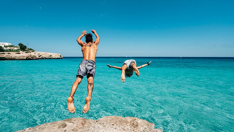 El gallo que no cesa - Lesiones medulares por una mala zambullida al agua en verano - Escuchar ahora