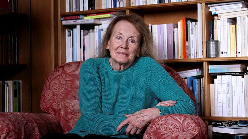 Por tres razones - Los escritores se nutren de su propia vida y de la de otros - Escuchar ahora