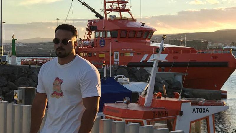 Por tres razones - De campeón del mundo de natación a voluntario del Open Arms - Escuchar ahora