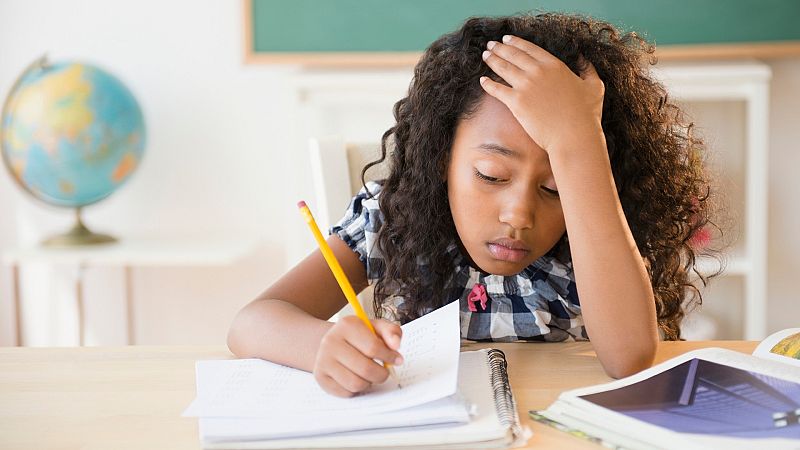 El gallo que no cesa - ¿Es buena la jornada continua para los escolares?