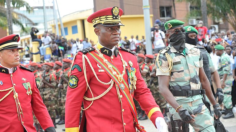 Cinco continentes - Qué se puede esperar de la "transición" en Gabón