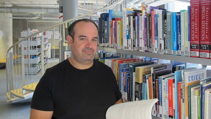 24 horas - Daniel Gabaldón, sociólogo: "Los alumnos entran demasiado pronto a la escuela" - Escuchar ahora