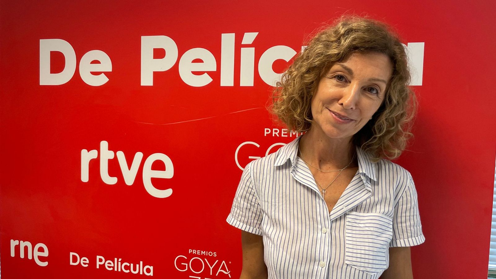 Gente despierta - Yolanda Flores celebra 25 años hablando de cine en 'De película' - Escuchar ahora