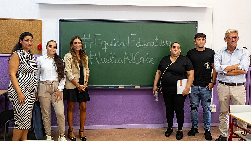 Más cerca - Se agranda la brecha educativa de los alumnos gitanos - Escuchar ahora