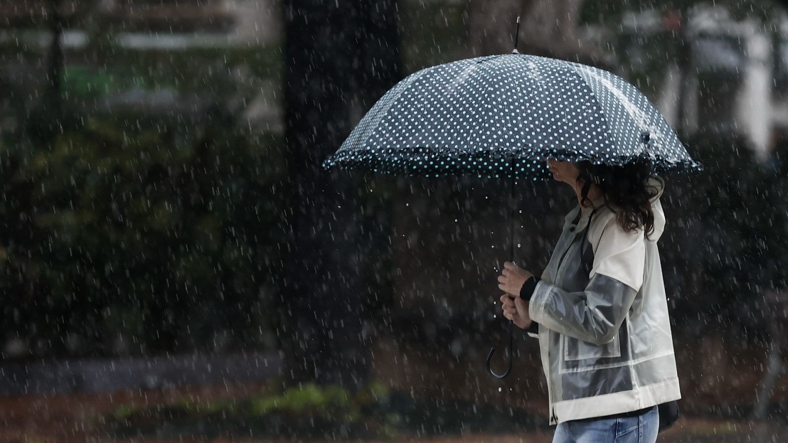 Las Mañanas de RNE con Íñigo Alfonso - Rubén del Campo, portavoz de la AEMET: "Este tipo de borrascas generan tormentas muy intensas, pero muy locales" - Escuchar ahora