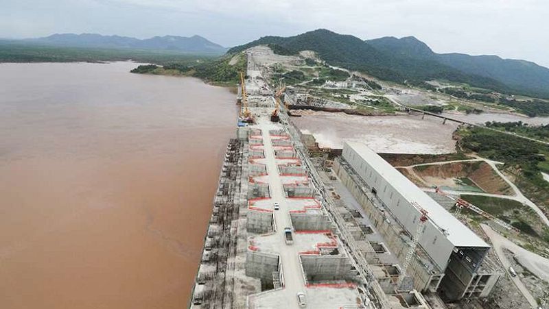 África hoy - Etiopía llena la presa del Renacimiento del Nilo - 15/09/23