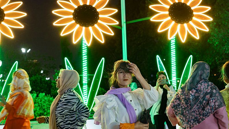 Cinco continentes - Irán un año después de la muerte de Mahsa Amini