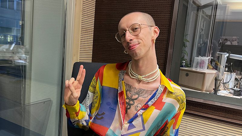 Arte compacto en Radio 5 - Hugáceo Crujiente, el drag como expresión artística - 30/09/23 - escuchar ahora