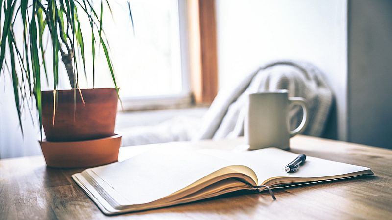 El gallo que no cesa - La escritura como método de sanación y de terapia - Escuchar ahora