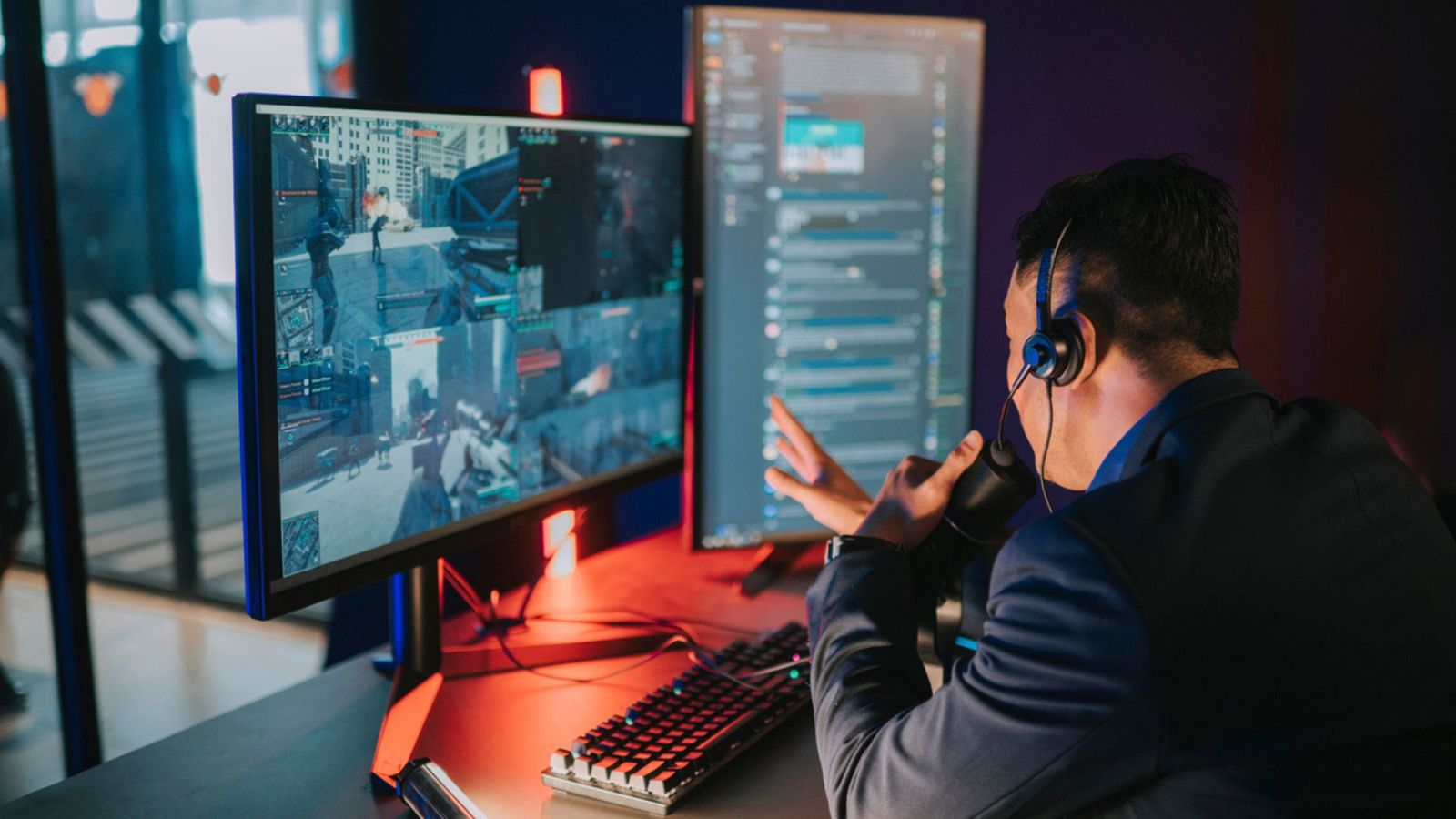 No es un día cualquiera- "Postecnocracia": los moderadores de contenido de Facebook - Escuchar ahora