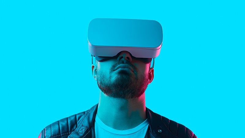 El gallo que no cesa - 'Ponte en mi piel': realidad virtual contra la LGTBI-fobia - Escuchar ahora