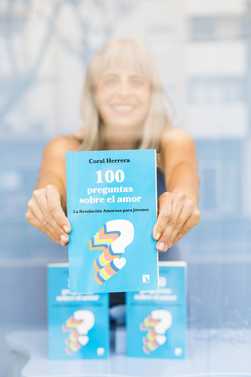 Sin Género de Duda - 'La Revolución Amorosa para jóvenes' - 3 diciembre 2023 - Sin género de duda | Escuchar