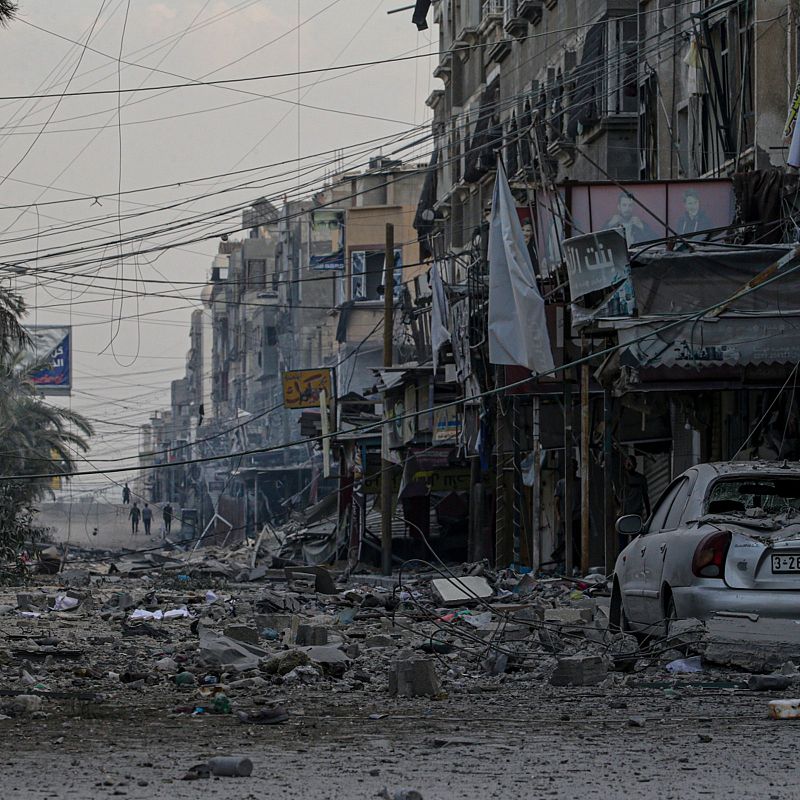 Las Mañanas de RNE - Juan Rodríguez Garat, almirante retirado de la Armada Española: "La presión de Israel no está en el convenio de Ginebra" - Escuchar ahora