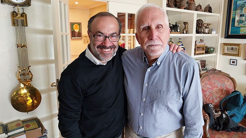 El ojo crítico - Un café en la casa del Premio Cervantes, Luis Mateo Díez