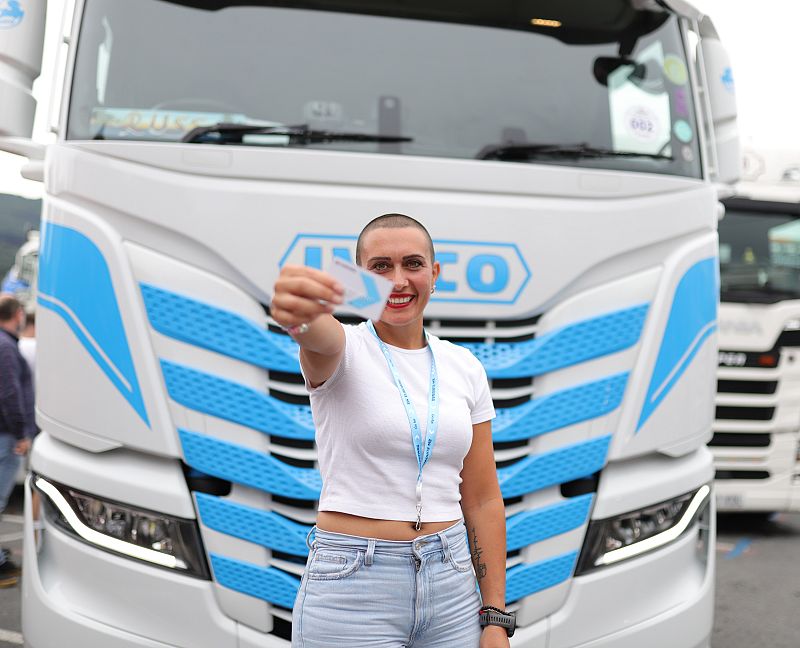 Ellas Pueden - Oti Cabadas & Isabel Muntané - 2 diciembre 2023 - Ellas pueden | Escuchar