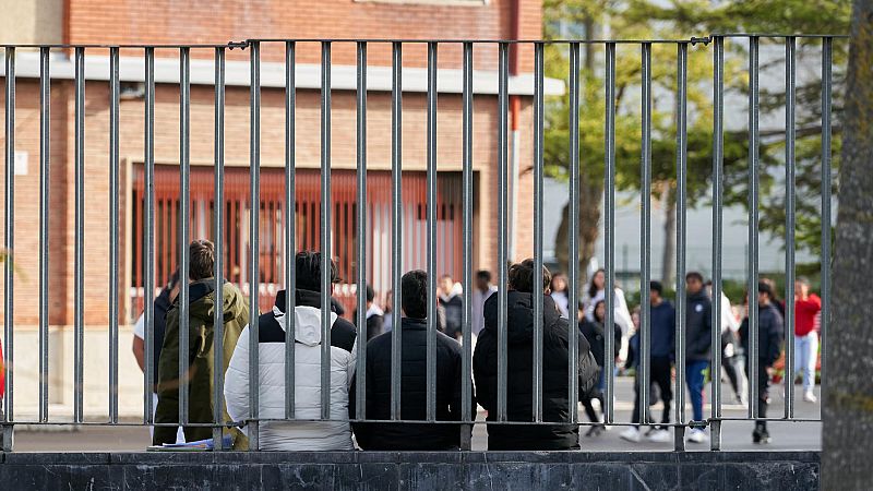 24 horas - Gortázar (ESADE): "Nos han sorprendido los cambios en PISA" - Escuchar ahora