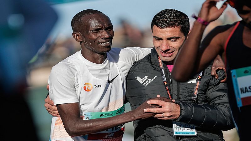 Radiogaceta de los deportes - Cuéntame un cuento: La maratón corrige a Cheptegei - Escuchar ahora