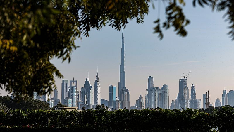 Las Mañanas de RNE con Íñigo Alfonso - COP28: "Un éxito sería incluir una mención sobre el fin de los combustibles fósiles" - Escuchar ahora