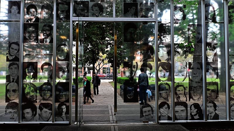 Reportajes 5 continentes - Argentina cumple 40 años de democracia