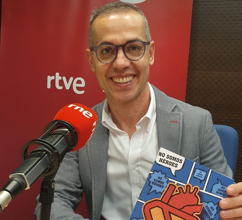 Raúl Sánchez, cirujano y escritor Escuchar ahora