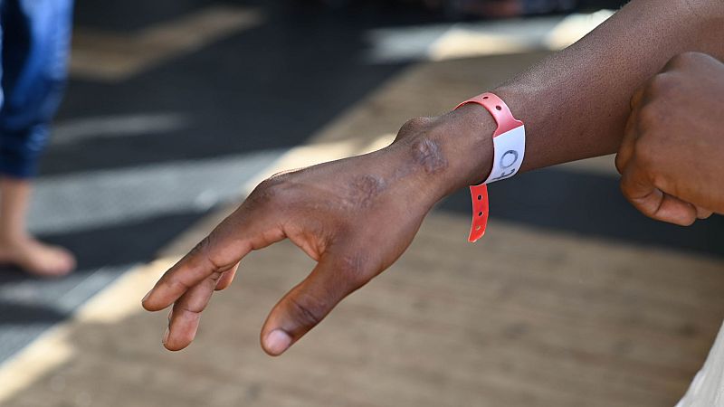 Cinco continentes - MSF denuncia los malos tratos a refugiadas en Trípoli