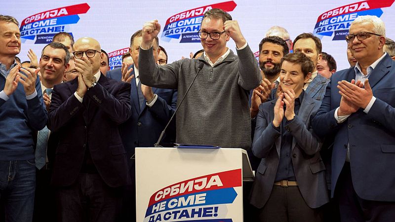 Cinco Continentes - Vucic se proclama vencedor de las legislativas serbias - Escuchar ahora