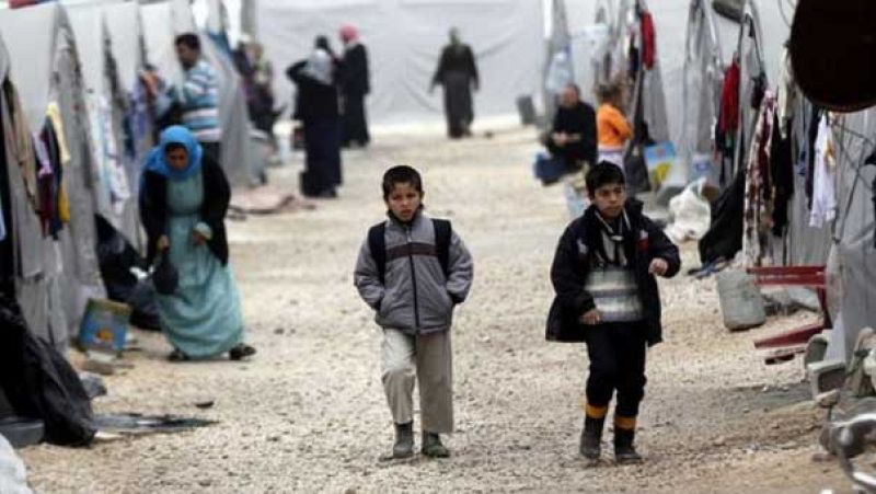 Con bata blanca - En guerra, la mayoría de muertes de civiles no son por armas - 29/12/23 - Escuchar ahora