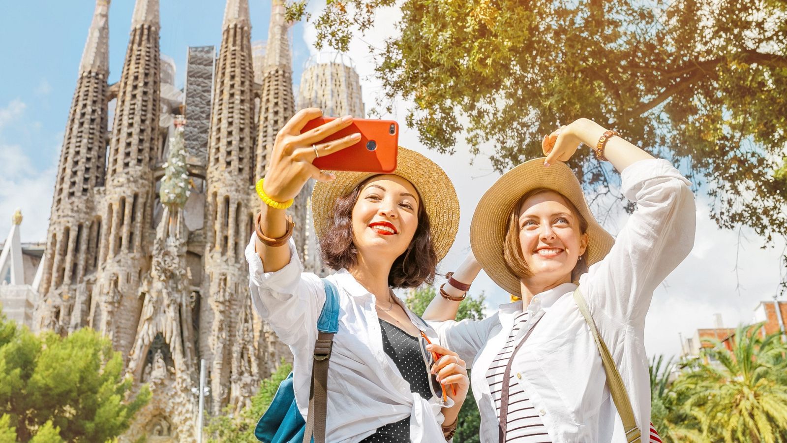 Bones previsions per al sector hoteler i de l'oci nocturn per aquest Cap d'Any a Barcelona