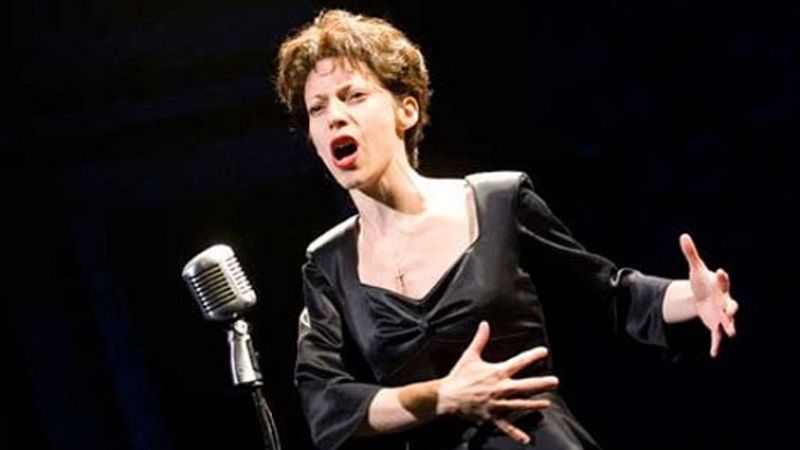 Asuntos propios - En la piel de Edith Piaf | Escuchar