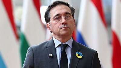 Albares: "La paz en Ucrania marcará la futura seguridad de Europa" - Las mañanas de RNE | Escuchar