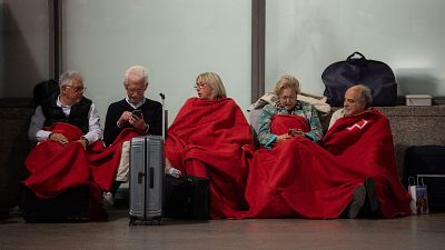 Las mañanas de RNE con Josep Cuní - "Los trabajadores que no puedan ir a trabajar por el apagón no pueden sufrir ninguna represalia" - Escuchar ahora