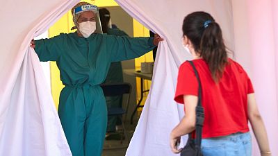 14 horas - Aragón multará a los positivos que se salten las cuarentenas - Escuchar ahora