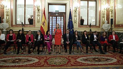 Boletines RNE - Mujeres de distintos ámbitos explican en el Congreso los problemas de discriminación que sufren - 08/03/18 - Escuchar ahora