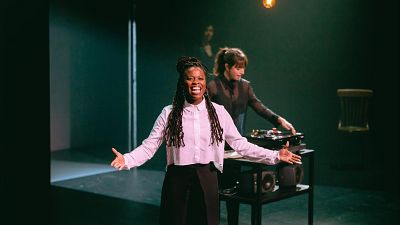 Carlota Subirós presenta al Lliure de Gràcia 'Olympia', un viatge emocional pels seus referents teatrals i musicals | Montse Soto