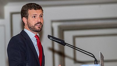 Boletines RNE - Casado comunica a Sánchez que votará no en la investidura - Escuchar ahora