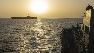Cinco Continentes - Irán acuerda con EEUU reabrir temporalmente el estrecho de Ormuz - Escuchar ahora