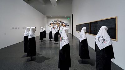 'Una ciutat desconeguda sota la boira', un recorregut per la perifèria de Barcelona  | Informa: MARIA HUGUET