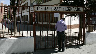 Las mañanas de RNE con Íñigo Alfonso - Volver a clase en plena ola de frío y con las medidas antipandemia - Escuchar ahora