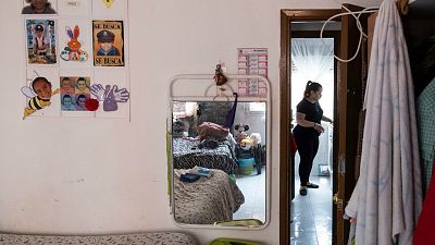 Las mañanas de RNE con ïñigo Alfonso -  'A tu lado', respuesta de Save The Chidren para las familias críticas - Escuchar ahora