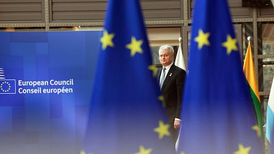 Crónica internacional - La UE no está dispuesta a detener la ayuda militar a Ucrania - Escuchar ahora